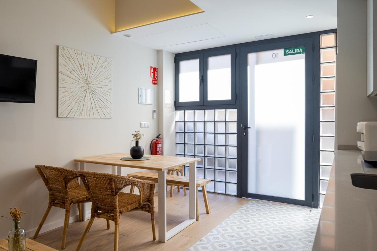 Florit Flats - The Serreria Rooms Valensiya Dış mekan fotoğraf